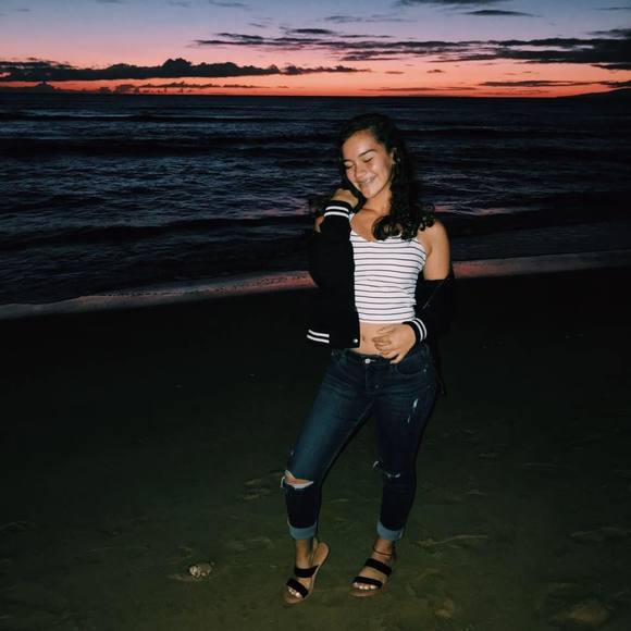 Meet your Posher, Maria - Picture 1 of 1